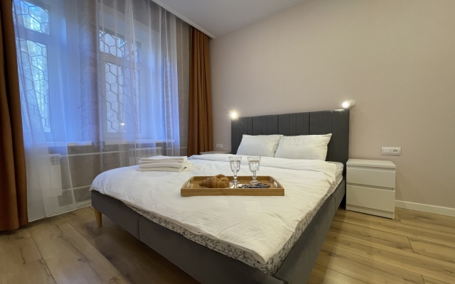 Aurora Loft Apartments