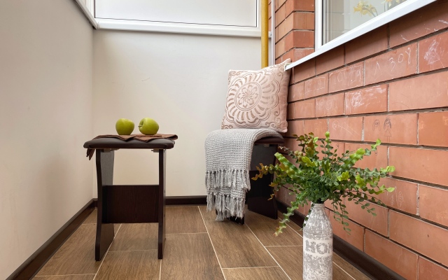 Двухкомнатные Апартаменты Люкс  на 9 человек в курортной зоне Ессентуков