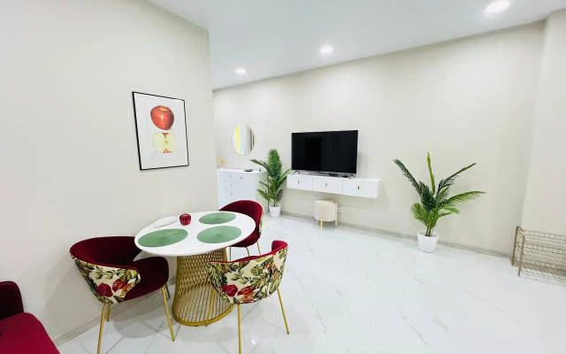 S Otdelnoy Spalney  S Dizaynerskim Remontom Apartments