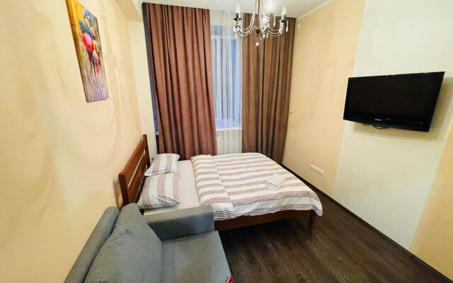 Odnokomnatnaya Kvartira V Tsentre Na Nikitinskaya 108 Apartments