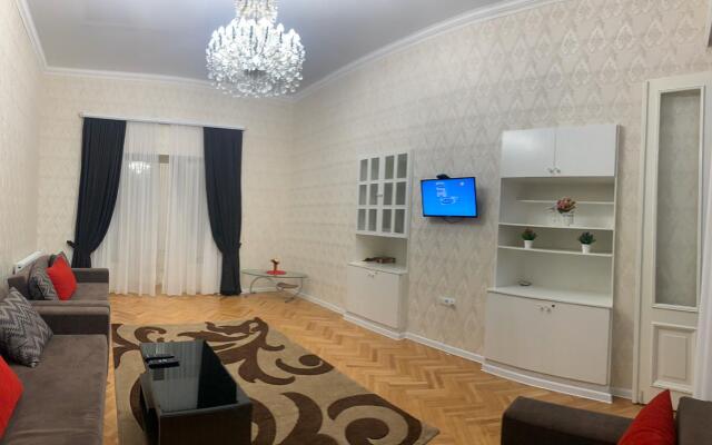 Апартаменты Central apartment