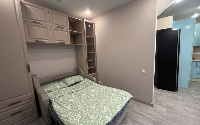 Tikhaya Studiya Na Rikhtera Flat
