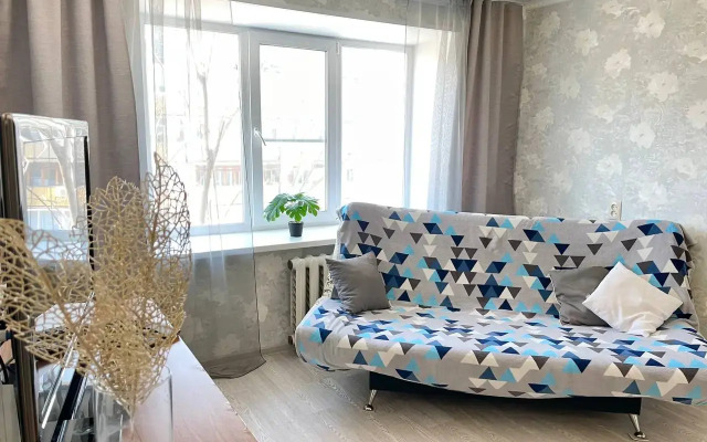 Kopylova 43/2-37 Flat