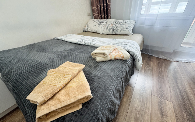 S zaseleniem 24/7 Luchshiy servis Posutochno 50 Flat