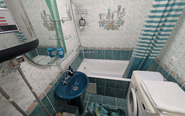 Svetlaya Ryadom s Tsentrom Goroda Flat