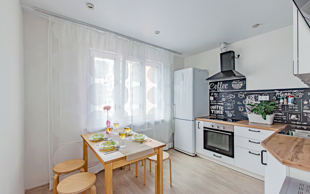 Квартира Семейная около ТЦ Мега