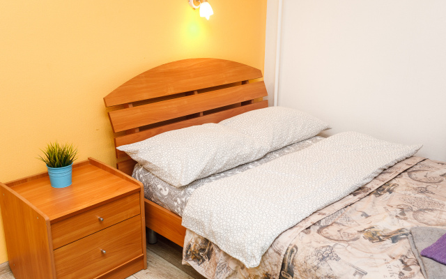 Апартаменты Добрые Сутки Красный переулок 4