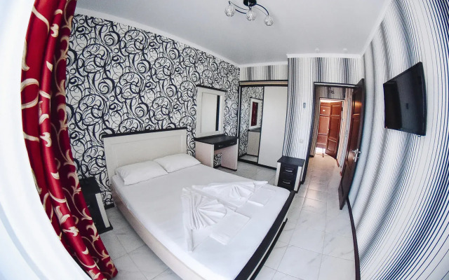 Hotel Ilios