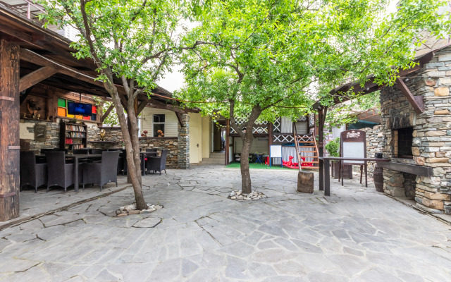 Zolotoy Bereg Guest House