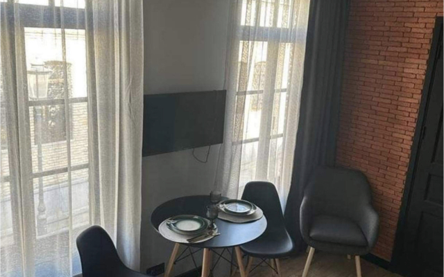 House Near Gabriadze Theatre Apartments