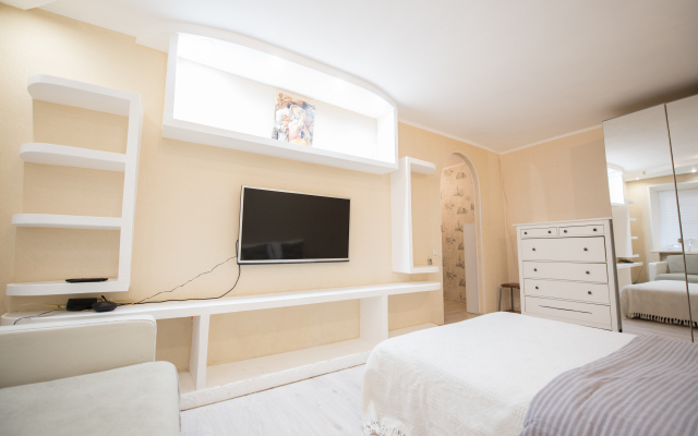 Апартаменты Smile Apartments Уютные в Центре