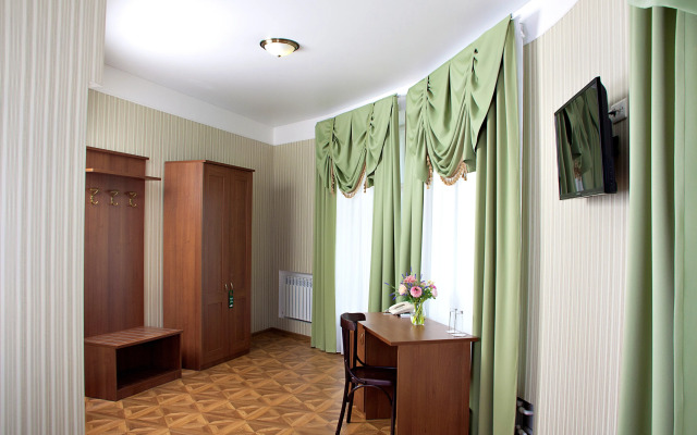 Moskovskaya Zastava Hotel