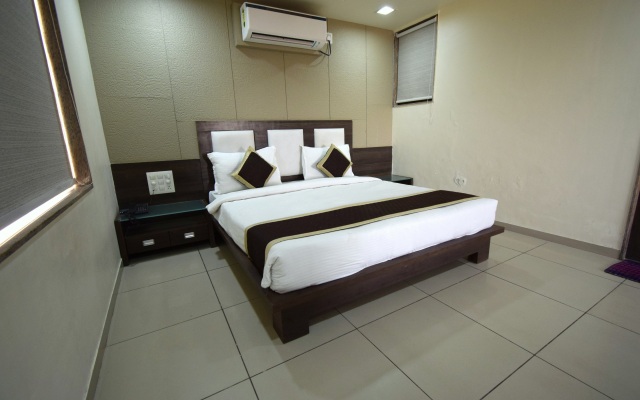 Krishna Inn Hotel