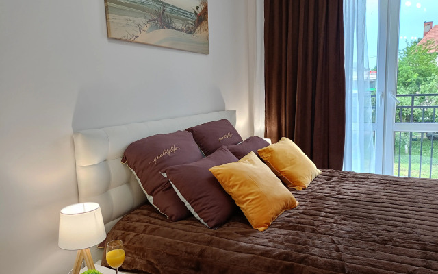 V Novom Dome Orudiynaya 1A Flat