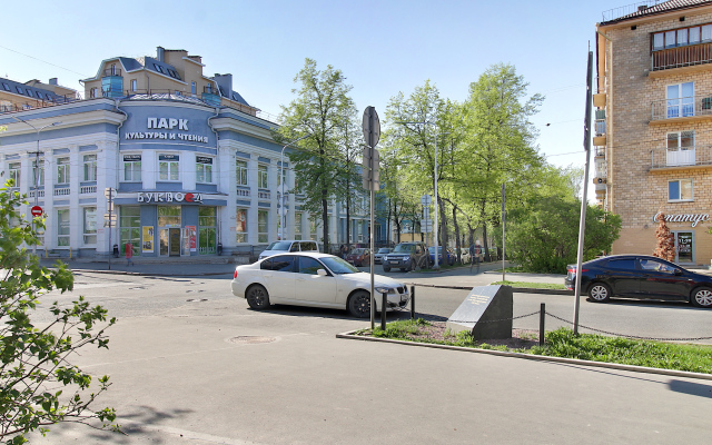 Апартаменты на Дзержинского