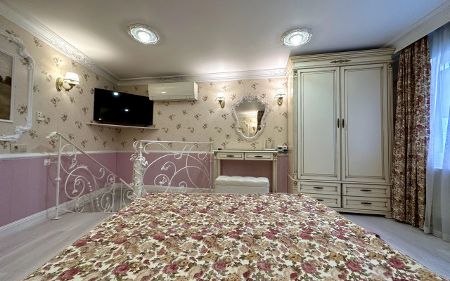 Апартаменты Анита в центре Сочи 4