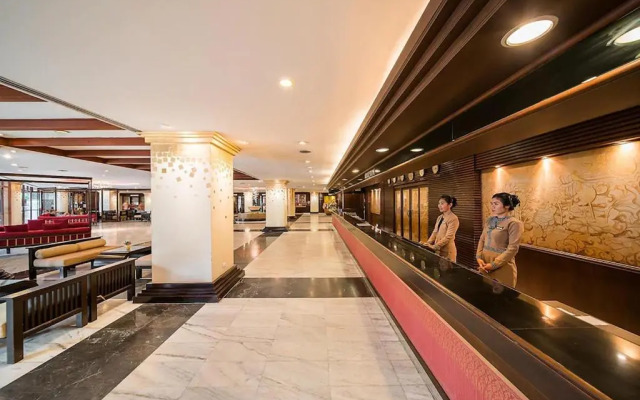 Mountain Beach Resort & Convention Center