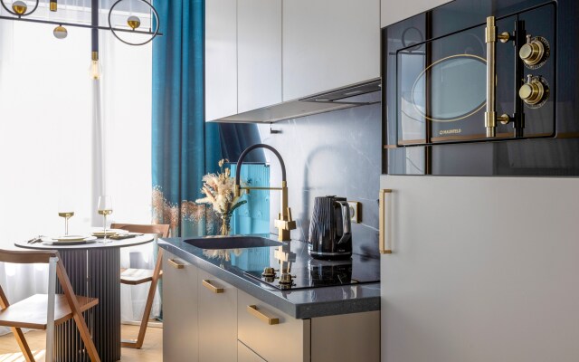 Art Layt Red Apartments Ansel Apartments