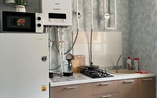 Posutochno Chernomorskaya Flat
