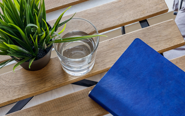 Апартаменты в спокойных тонах ЖК Большой Lounge балкон удобный матрас