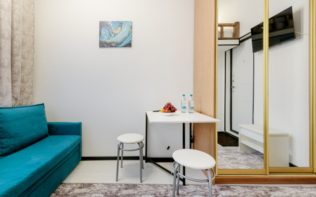 Dvukhurovnevye Apartamenty Na Bumazhnaya Dom 20 Apartments