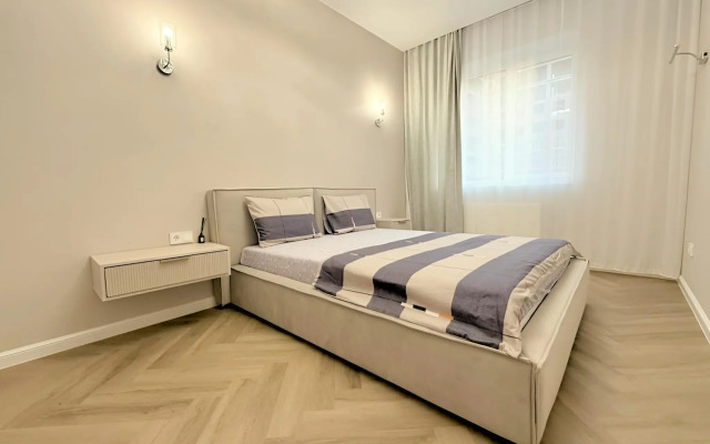 Lyuks v Samom Tsentre Goroda Flat