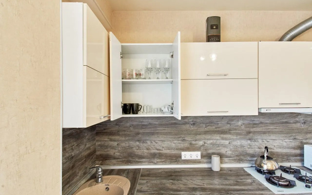 Na Lunacharskogo 5 Flat