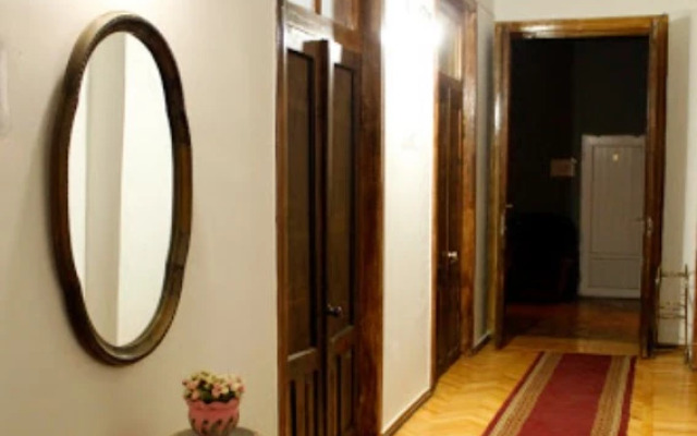 Colors Hostel