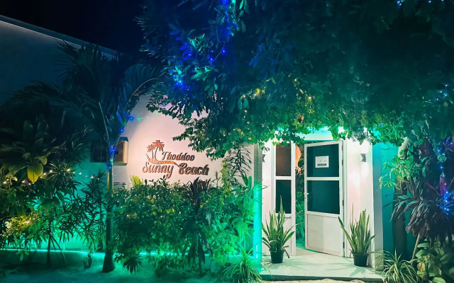 Thoddoo Sunny Beach Guest house