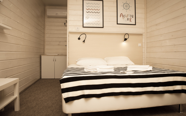 Family Hug Mini-Hotel