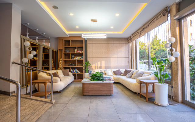 Peramis Hotel & Spa - Image 3
