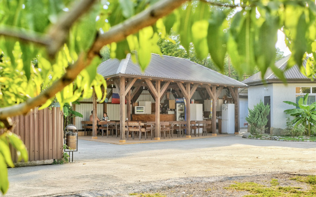 Viktoriya Guest House