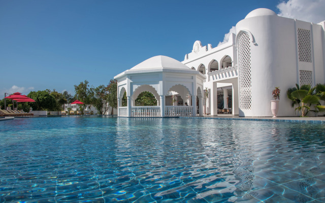 Shukran Palace Hotel