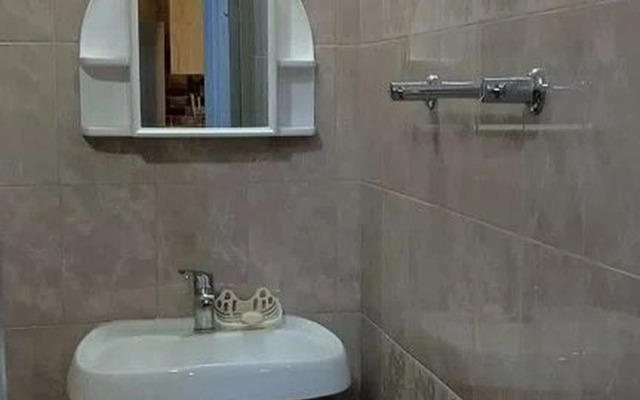 Квартира на Солунина 1