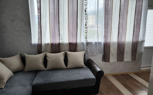 V Tsentre Gagry Flat