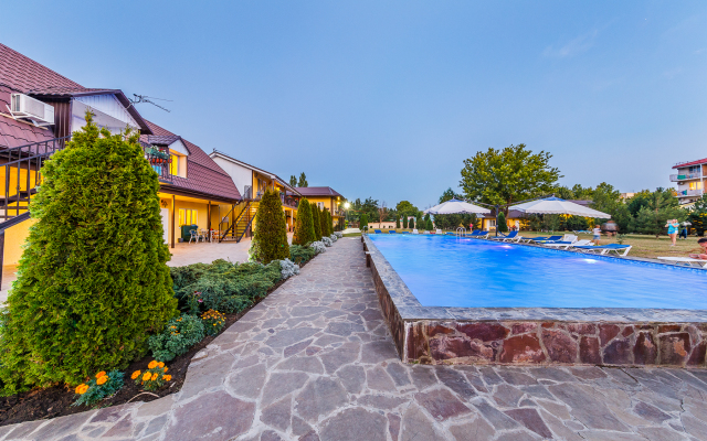 Tyulpan Hotel