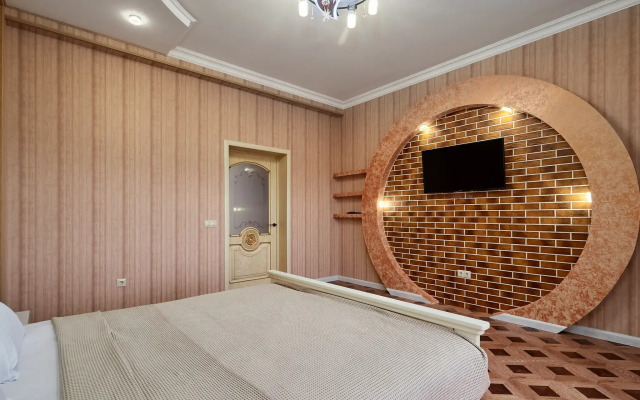 Green Park 206 Apartment