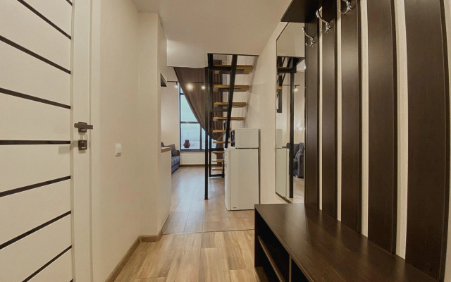 Квартира Green FOX двухуровневая с панорамными окнами