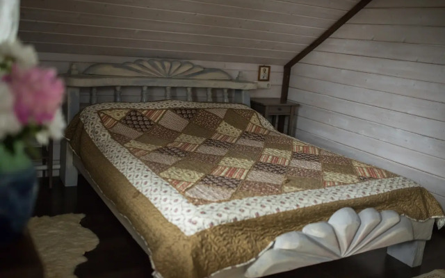 Частный дом "Усадьба Галат" - дом Терем