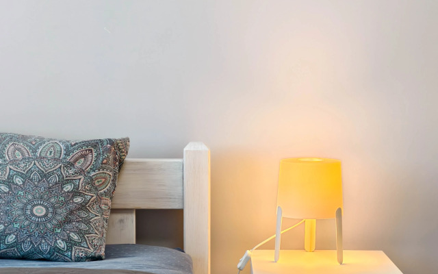Uyutnaya S Dizaynerskim Remontom I Shikarnym Vidom Flat