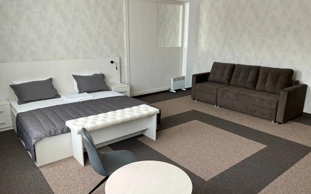 Meridian Hotel
