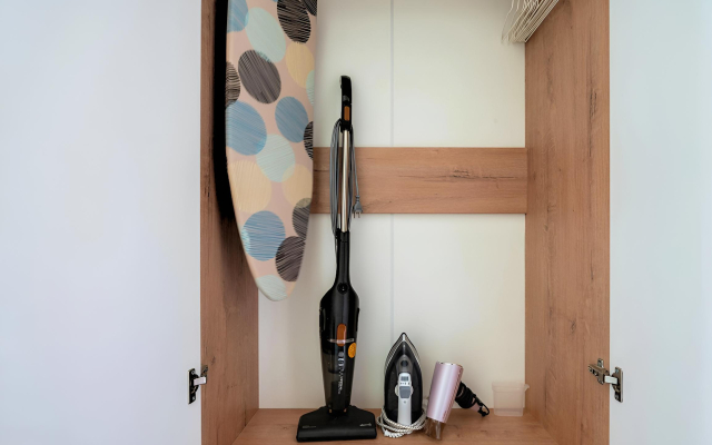 Green Studio Apartments