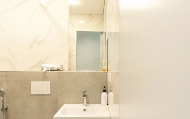 Апартаменты The Alien