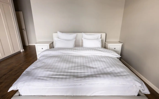 Rockmond 48 Junior Suite 12