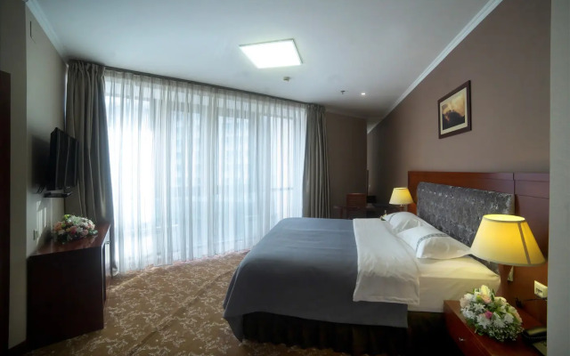 Grand Voyage Hotel