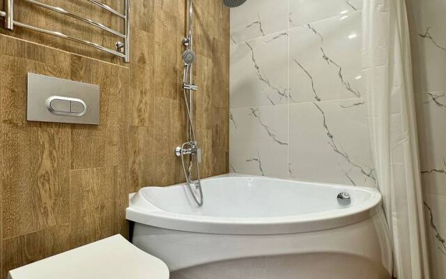 Квартира Трехкомнатная Дзержинского 75