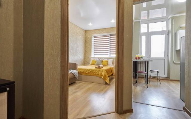 Uyutnaya Odnokomnatnaya Vozle Dona Flat