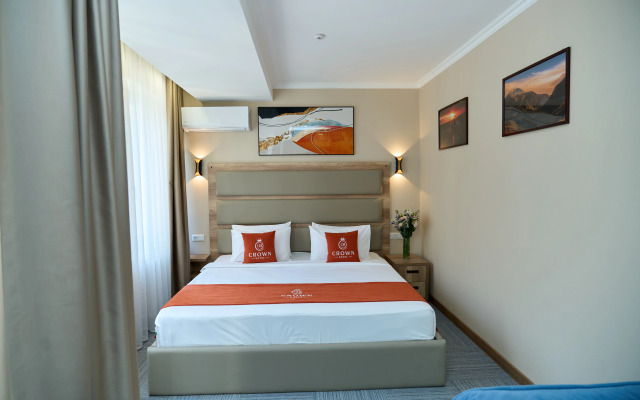 Crown Hotel Bishkek Hotel
