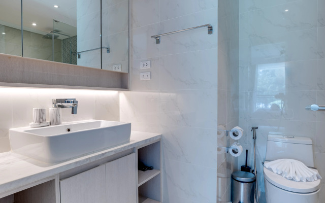 Cassia Residences ot Continent Apartments