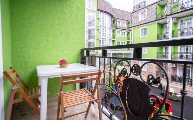 Red Apartments Art Layt Siti Molison Apartments